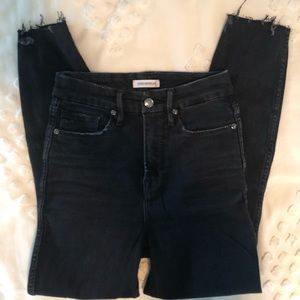 Good American Good Curve crop